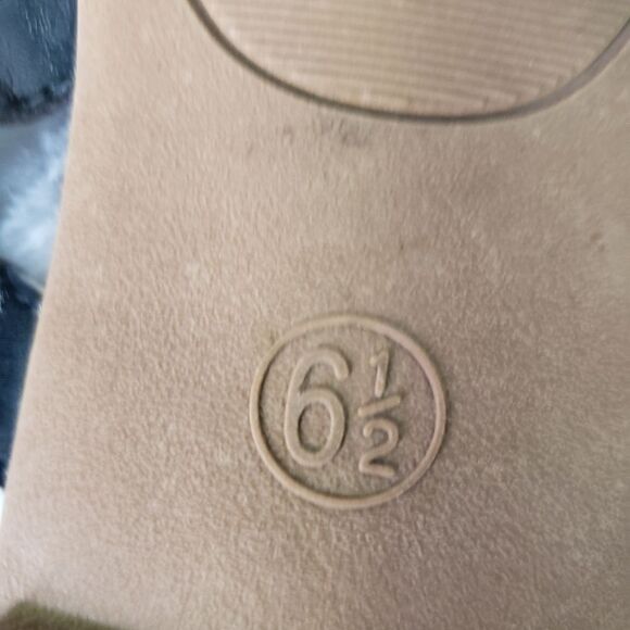 Mossimo Sandals Size 6.5 - Picture 7 of 7